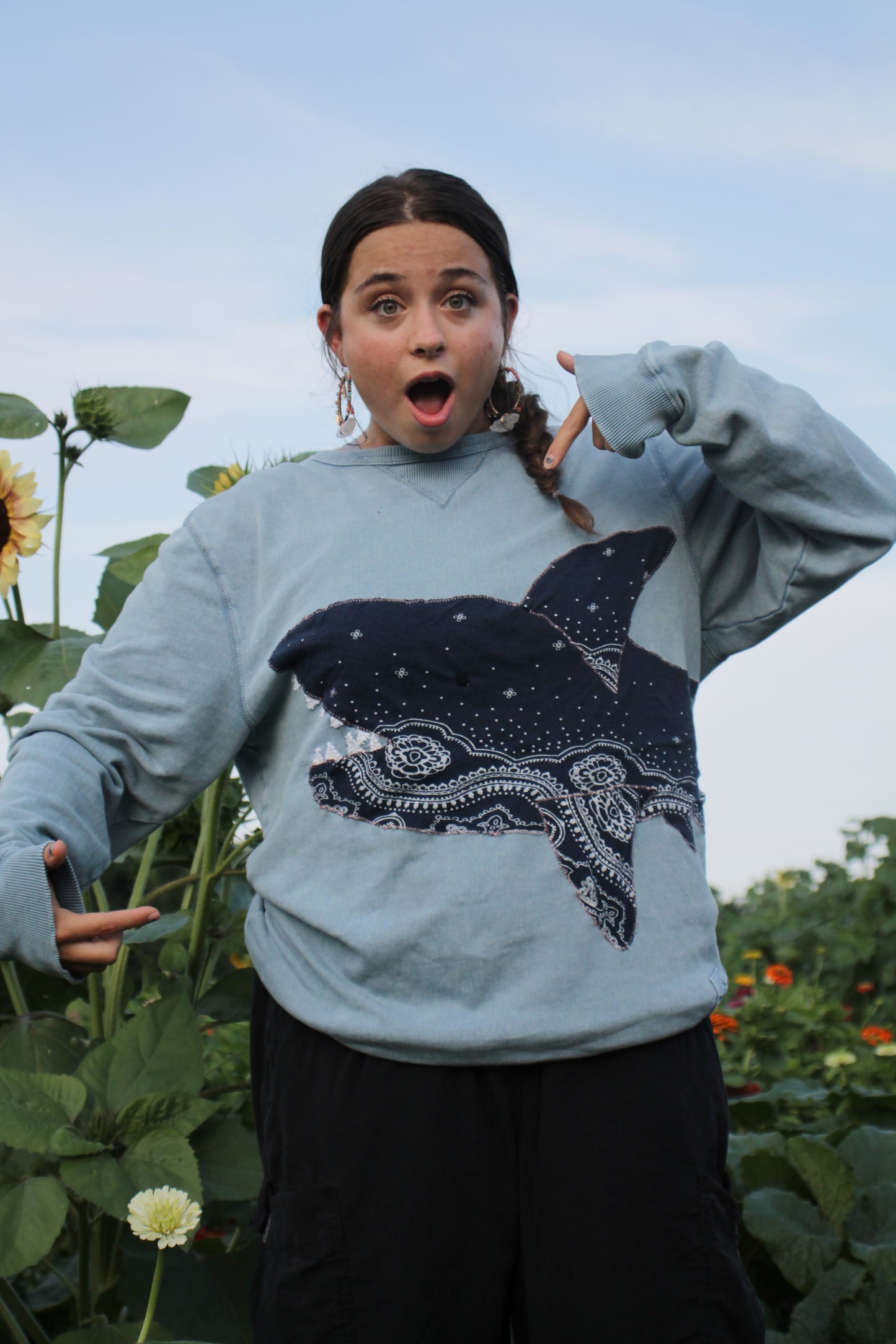 Kind Shark Crewneck- L
