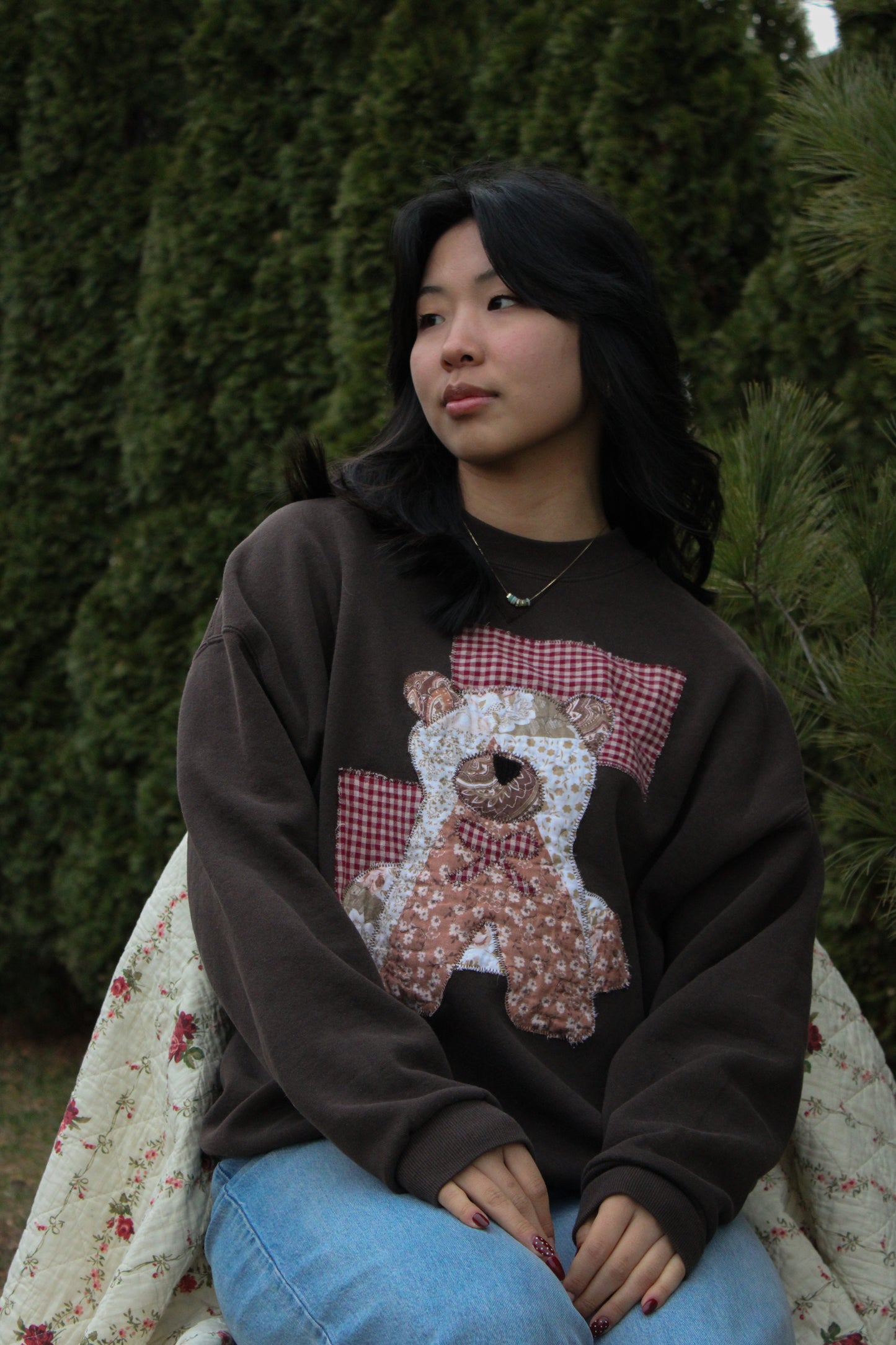 Bear Hug Crewneck-XL